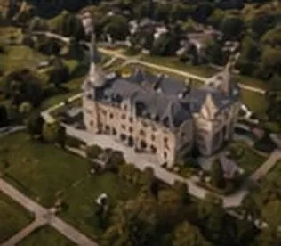 Château filmé en drone