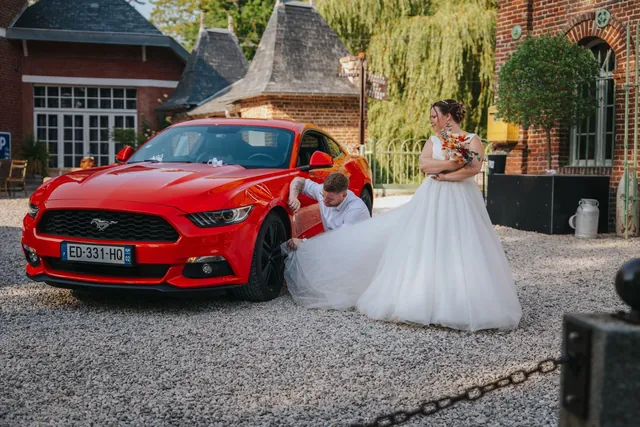 Photo de mariage Stu’Dee : voiture des mariés